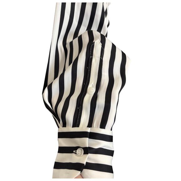 Nearly New Lane Bryant Satin Button-Down Shirt Black & White Striped 18-20 - Picture 9 of 10